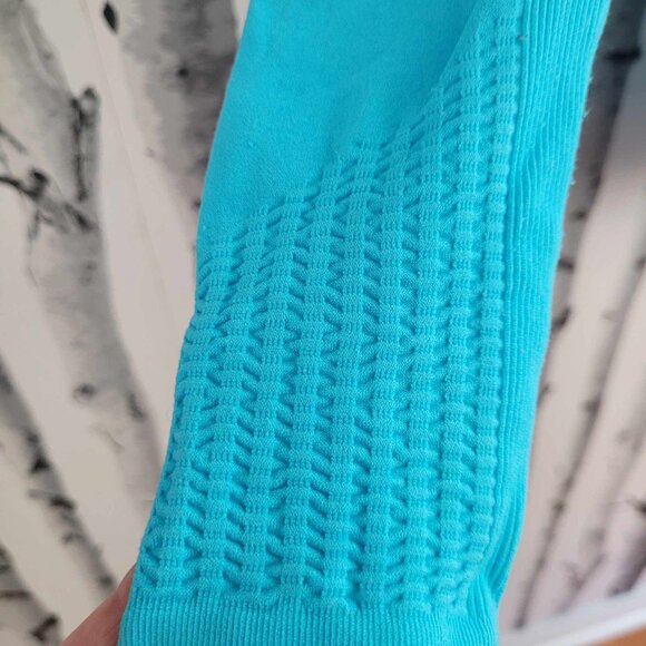 Climawear Women's Athletic Hoodie - Picture 4 of 5